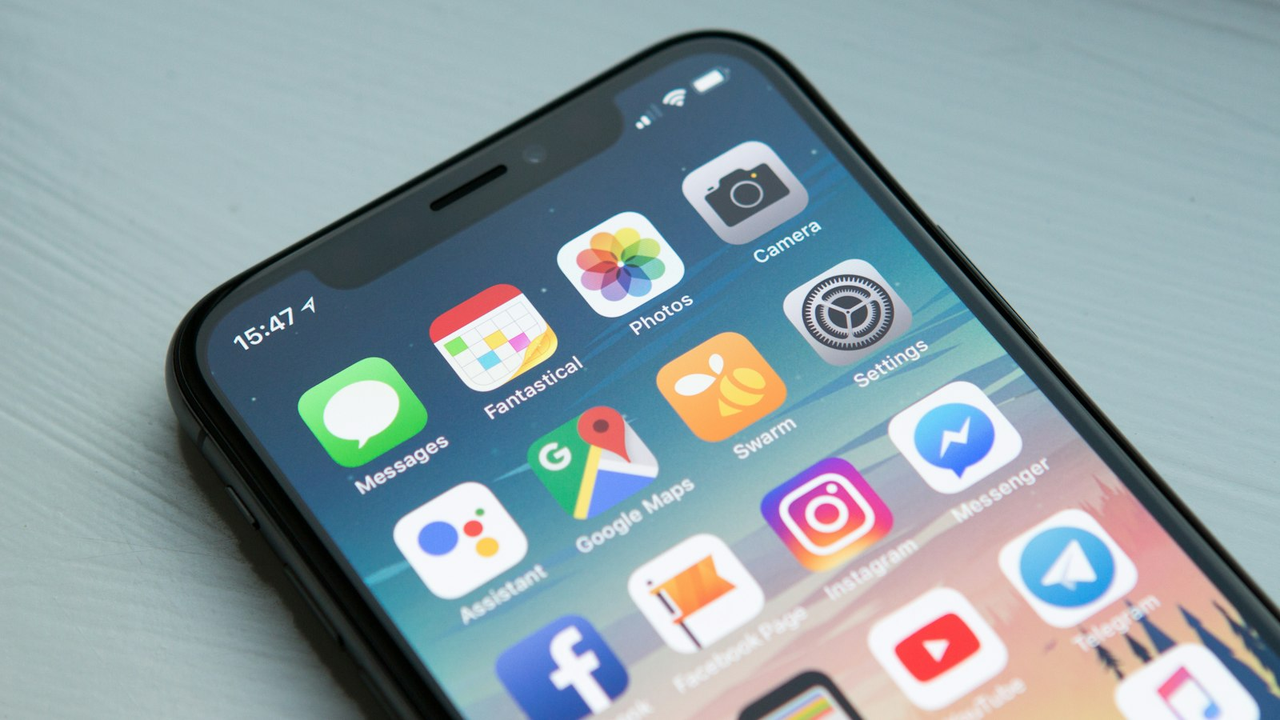 Emlak Asistanı mı CRM mi? Telefonu Kim Açar?